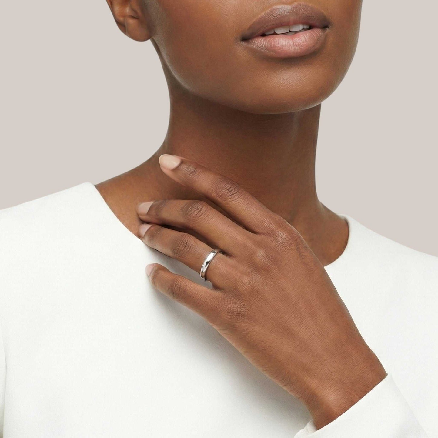 4MM Comfort Fit Band in 18KT Gold