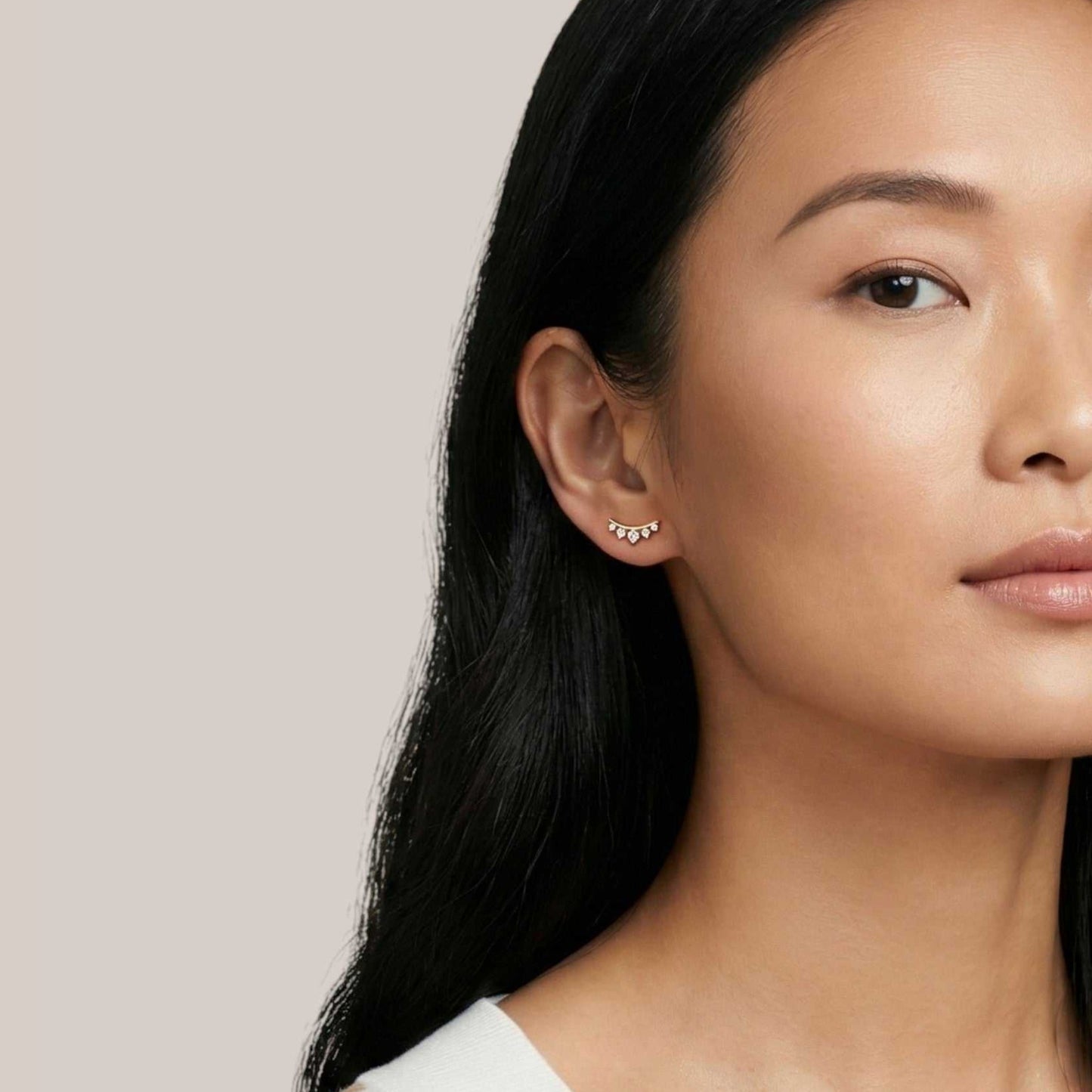 Labret Cartilage Diamond Studs in 18KT Gold