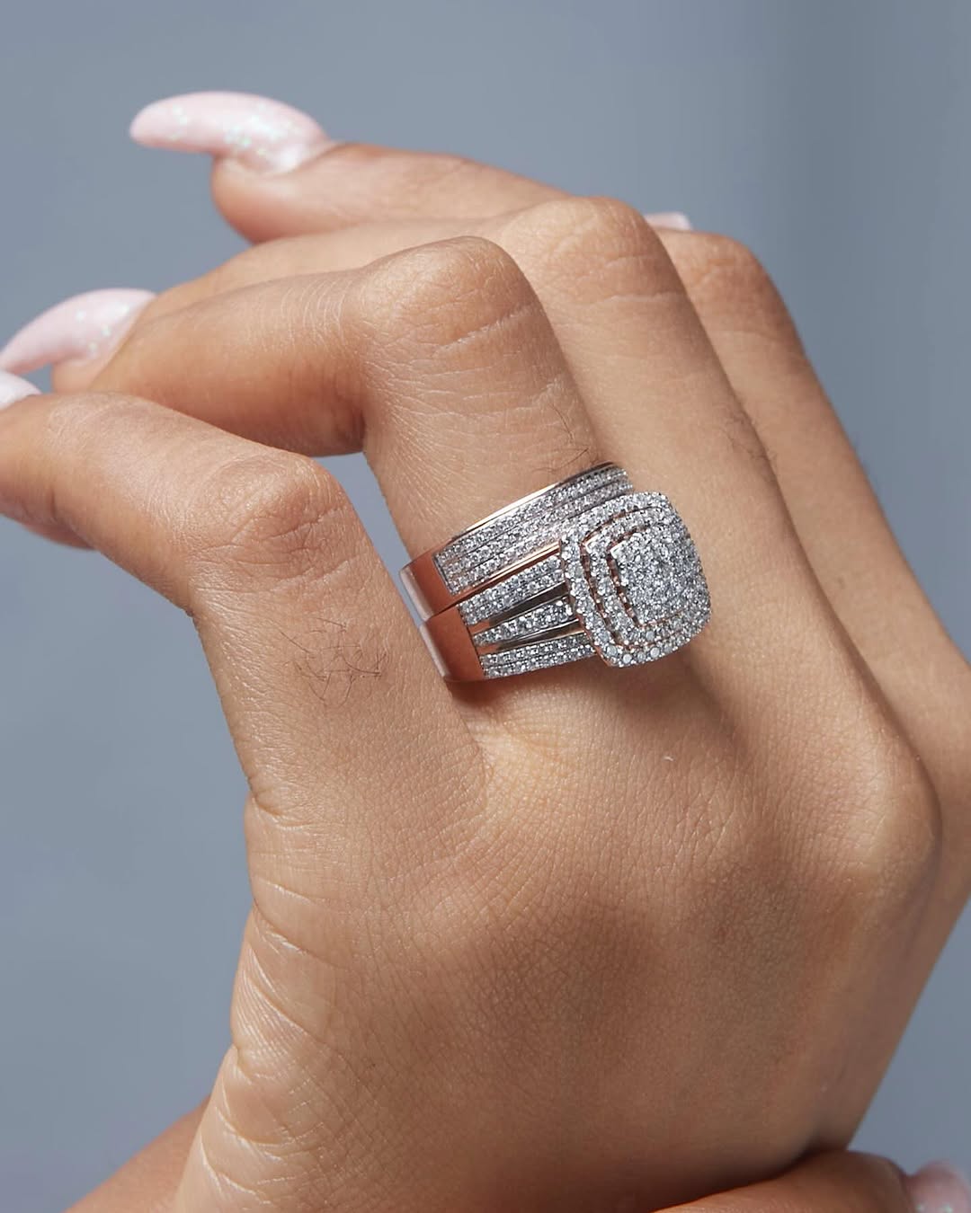 Omoni Cushion Cut Cluster Natural Diamond Bride Set 18KT Gold