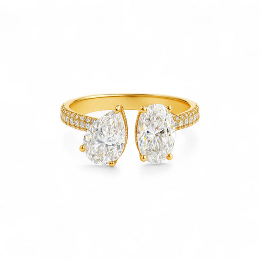 Toi Et Moi Moissanite Engagement Ring in 18K Gold