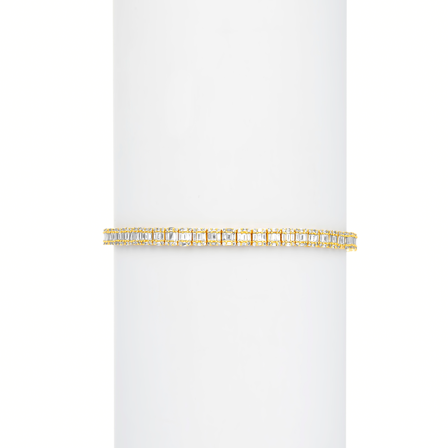 Baguette Cut Diamond Bracelets in 18K Gold