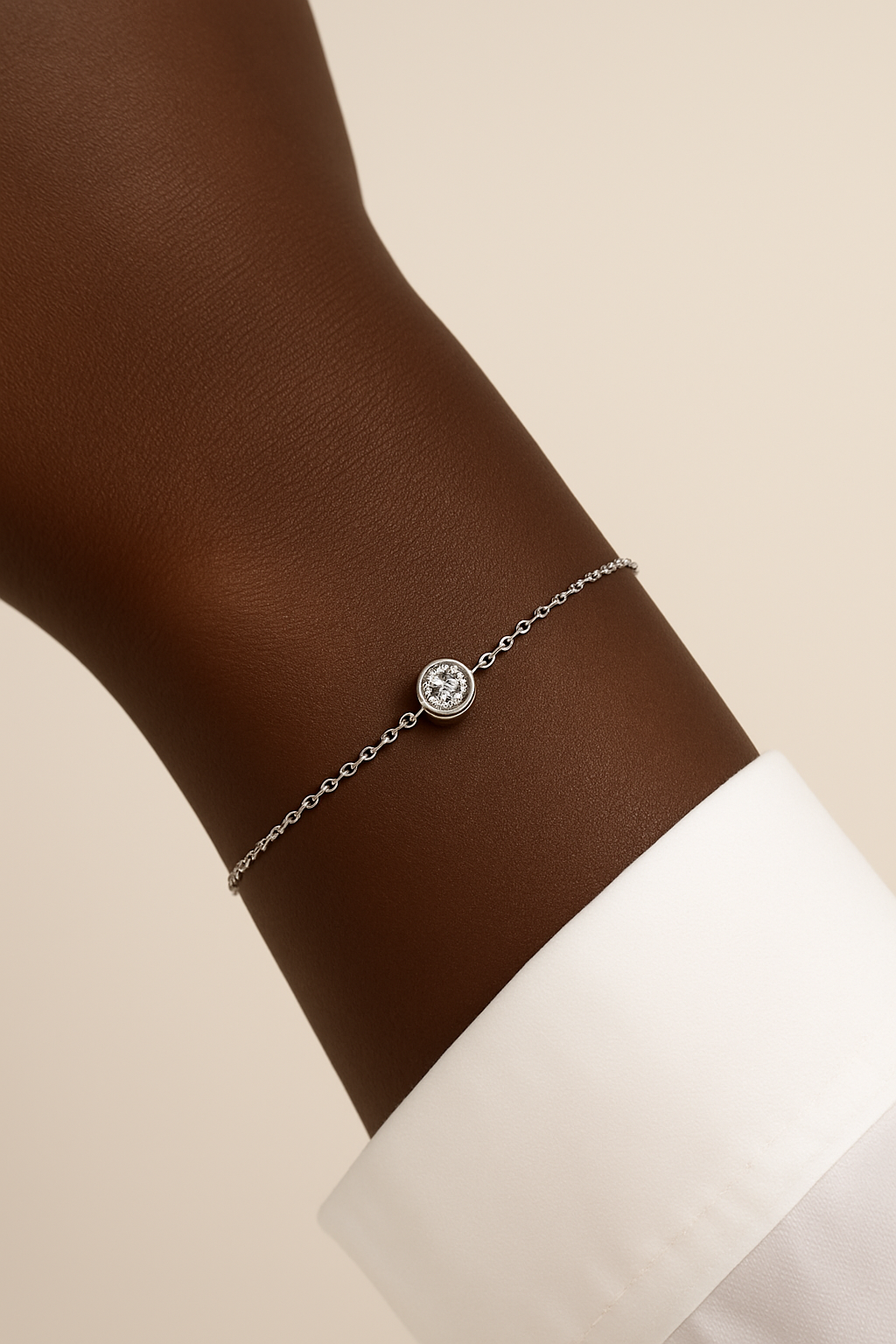 Solitaire Diamond Ball Bracelet in 18K Gold