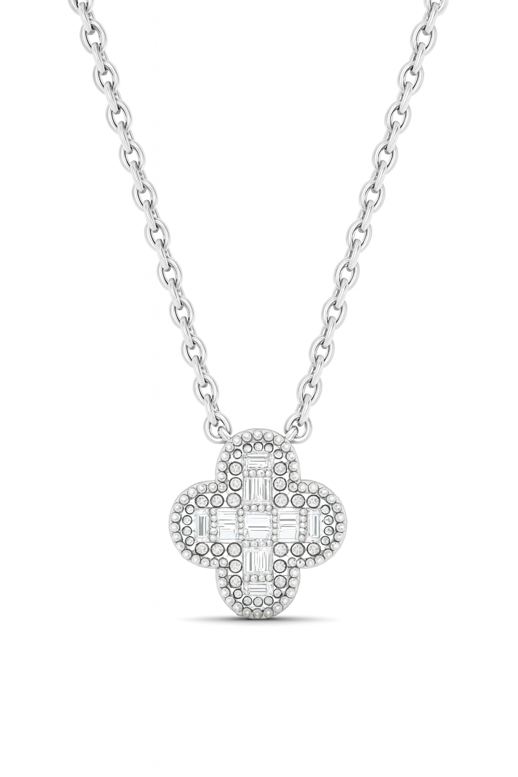 Baguette Clover Natural Diamond Necklace in 18K Gold
