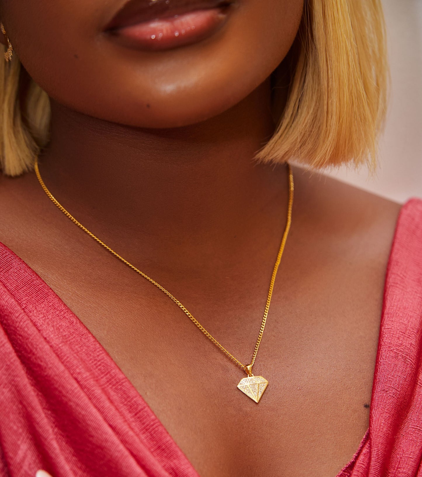 Prism Diamond Pendant in 18K Gold