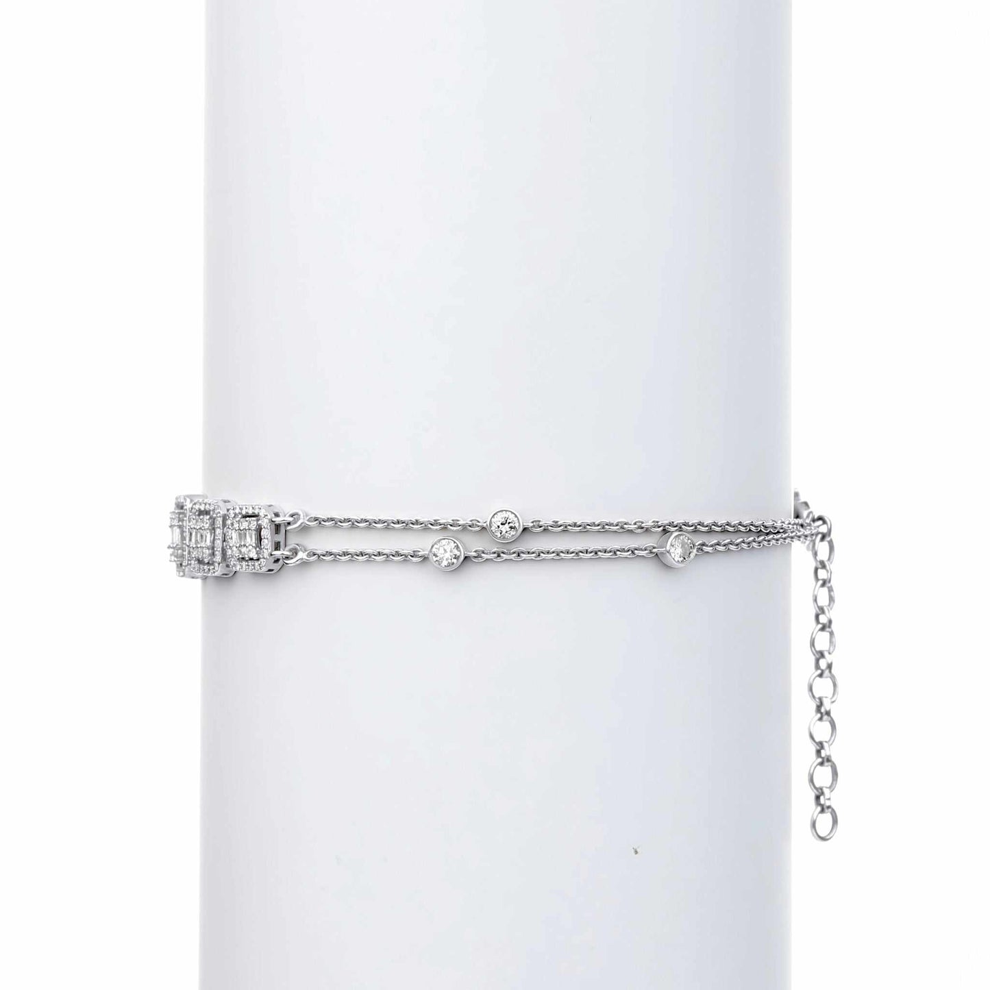 Paris Natural Diamond Tennis Bracelet in 18KT Gold