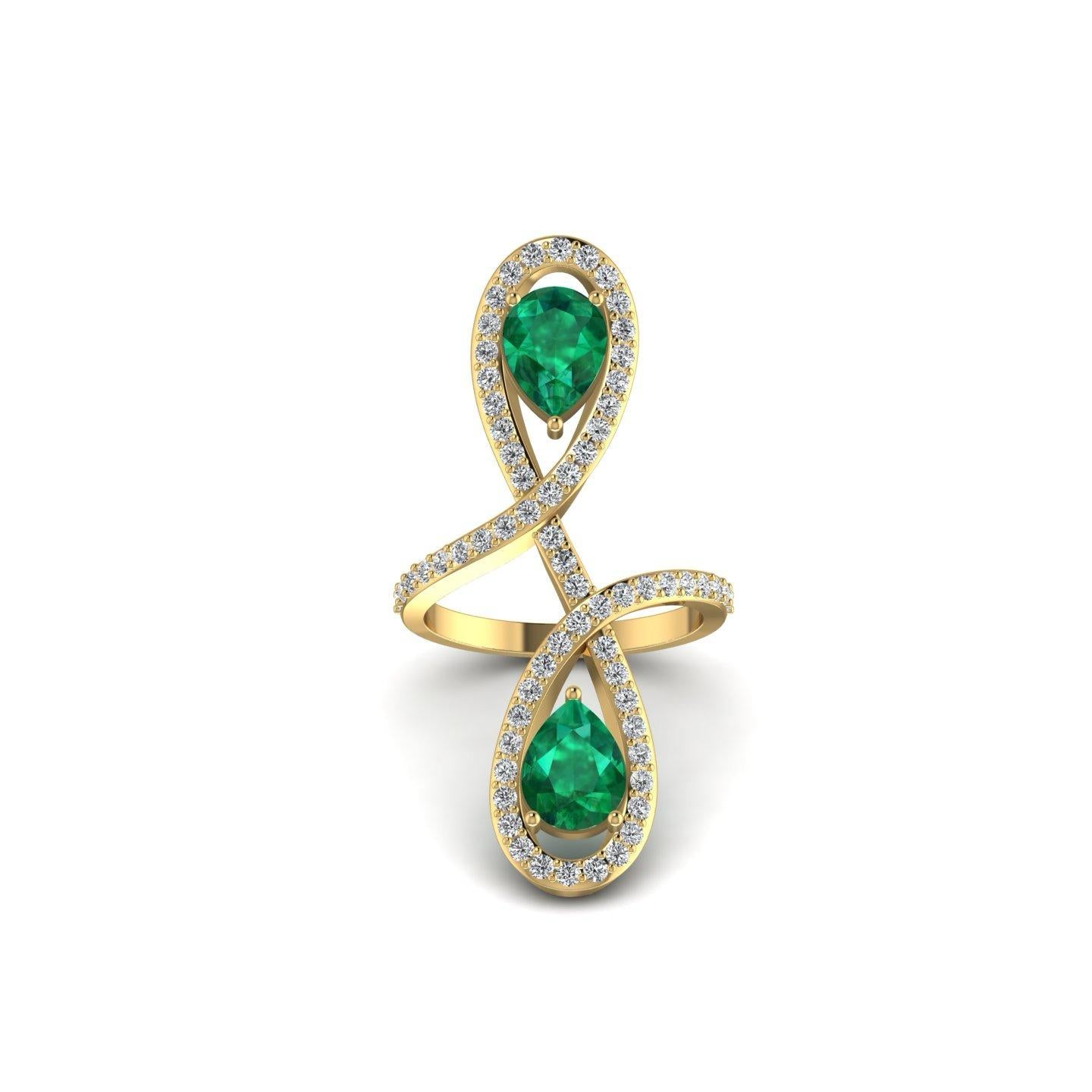 Oiza Infinie Colored Diamond Ring in 18K Gold