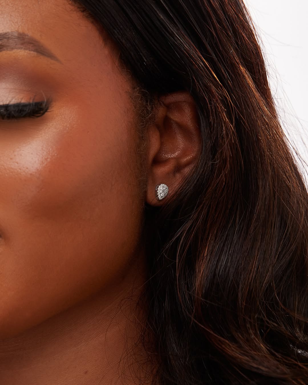 Velar Diamond Stud Earrings in 18K Gold