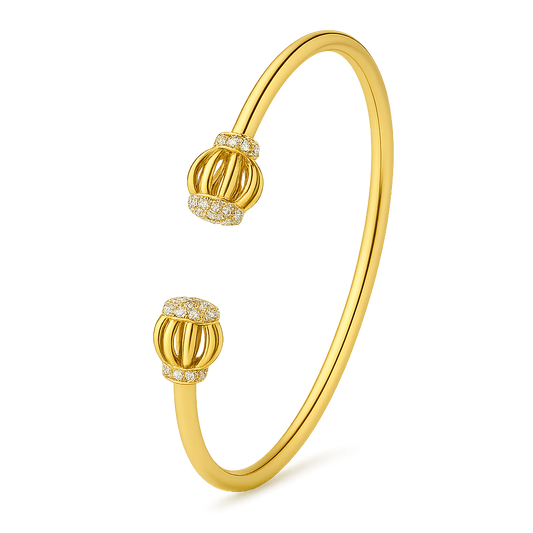Avaria Cuff Diamond Bracelet in 18K Gold