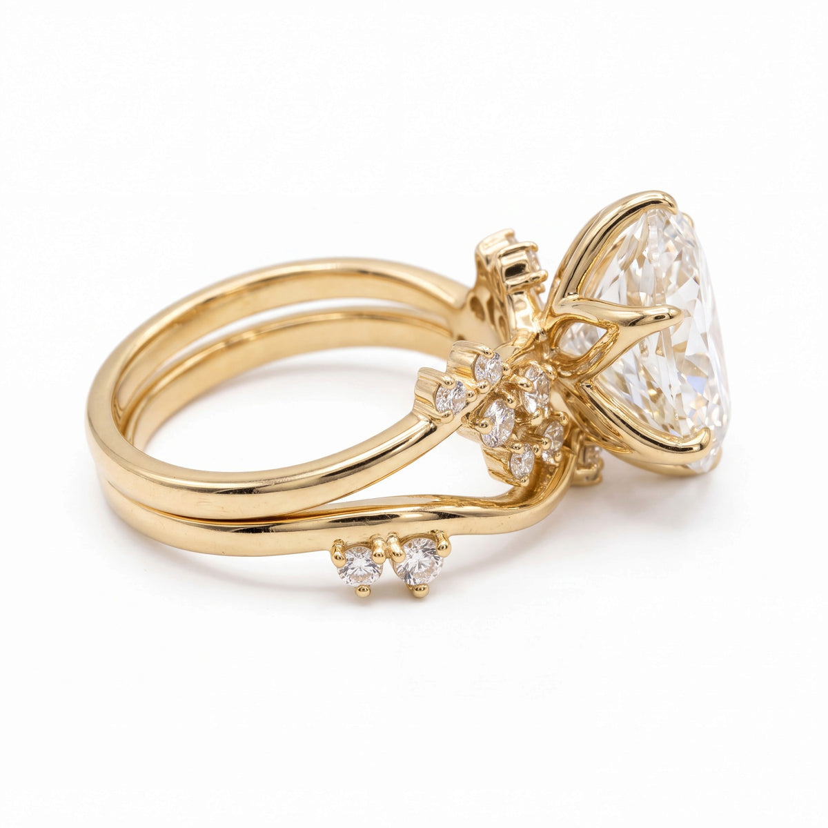 Lumora Vine Oval Cut Moissanite Bride Set in 18KT Gold