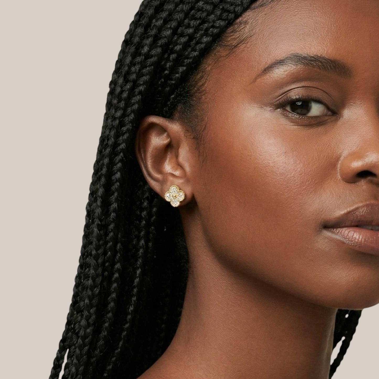 Midball Clover Diamond Stud Earrings in 18KT Gold