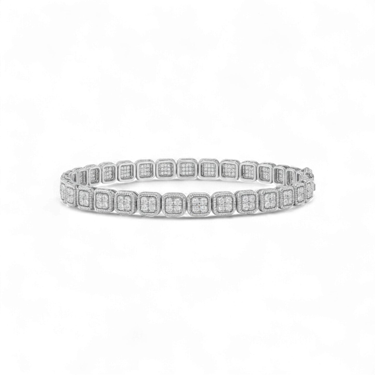Baguette Diamond Tennis Bracelet in 18KT Gold