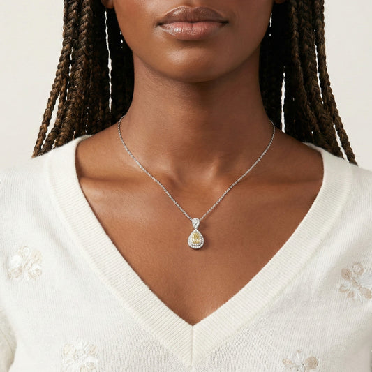 Vidal Natural Diamond Necklace in 18KT Gold