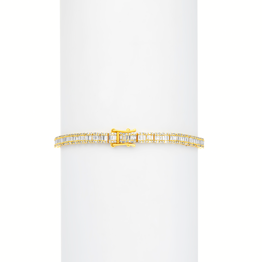 Baguette Cut Diamond Bracelets in 18K Gold