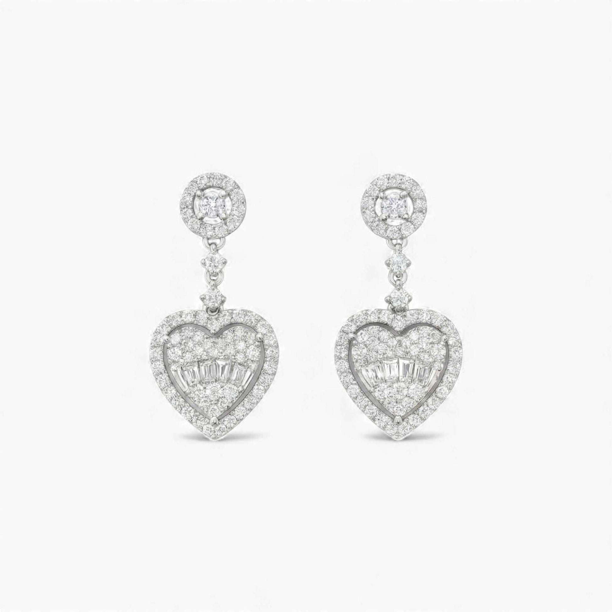 Elegant drop heart earrings in 925 sterling silver with VVS1D moissanite and diamond cluster design