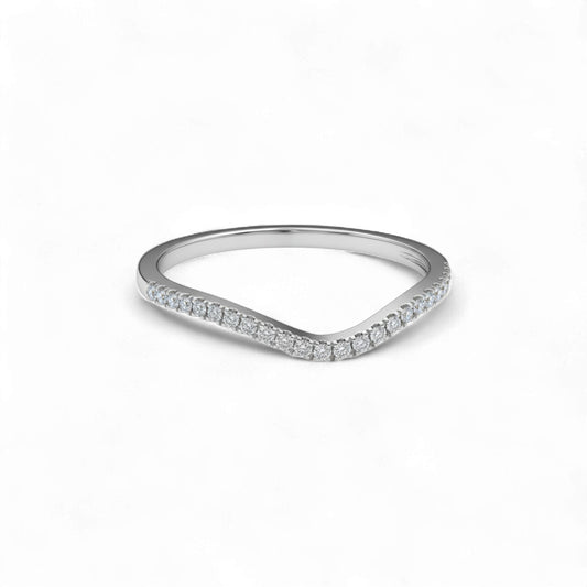 Precious Curve Natural Diamond Band in 18KT Gold